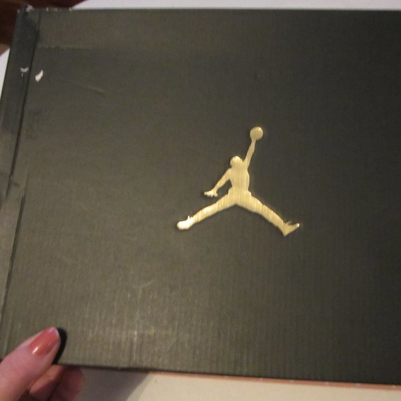 Air Jordan Legacy 312 athletic shoes by Nike - Picture 10 of 11